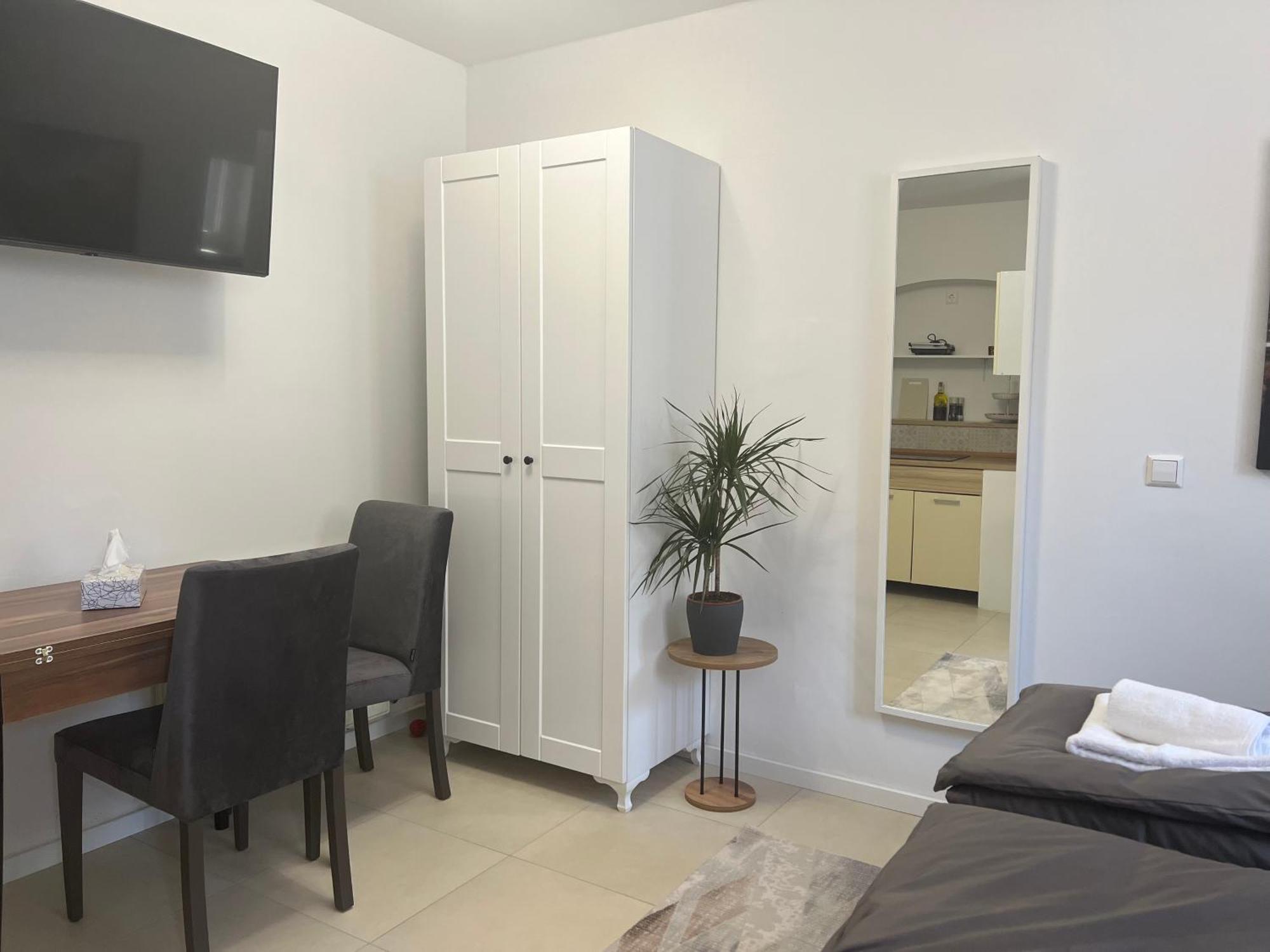 Hilde Apartments Райнхаузен Экстерьер фото